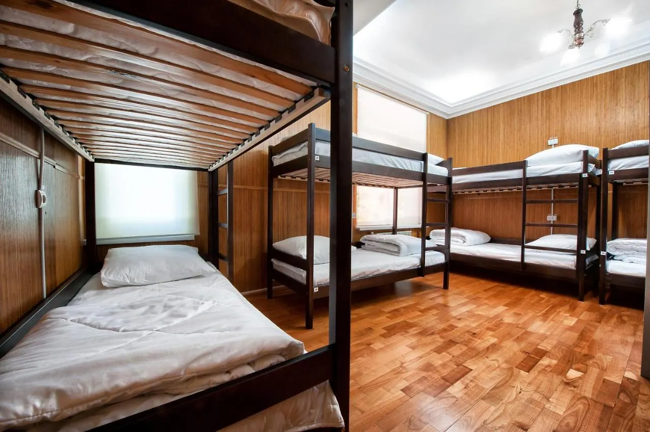 Pallet Hostel Киев Украина